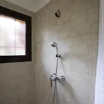 Bougainvillea Retreat, Espacioso Terraza & Parking Estepona