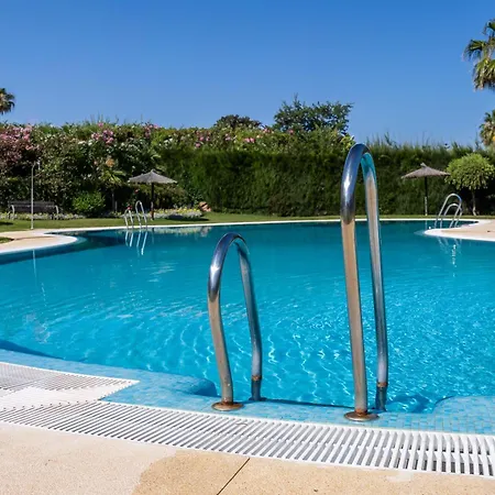 Bougainvillea Bay & Parking Estepona